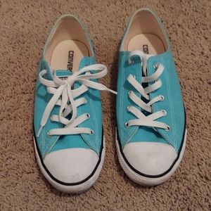 Converse Shoes with extra pink shoelaces